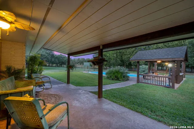 9532 WINDWOOD DR Boerne, TX 78006