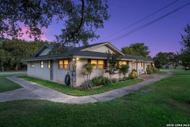 9532 WINDWOOD DR Boerne, TX 78006