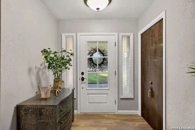 9532 WINDWOOD DR Boerne, TX 78006