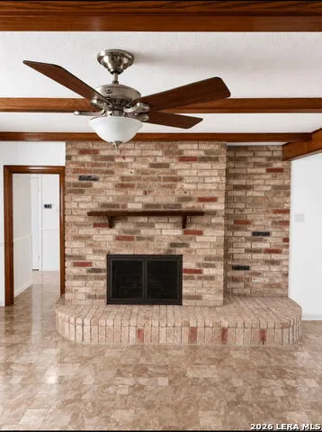 907 REDWAY LN Houston, TX 77062