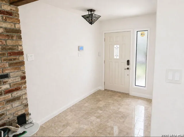 907 REDWAY LN Houston, TX 77062