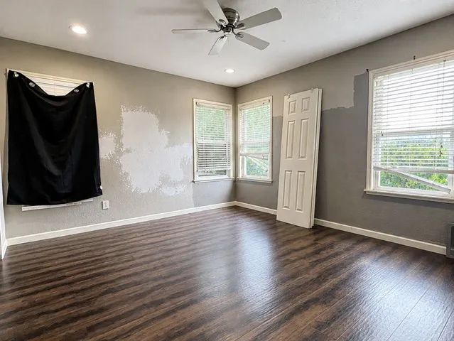607 CONWAY DR San Marcos, TX 78666