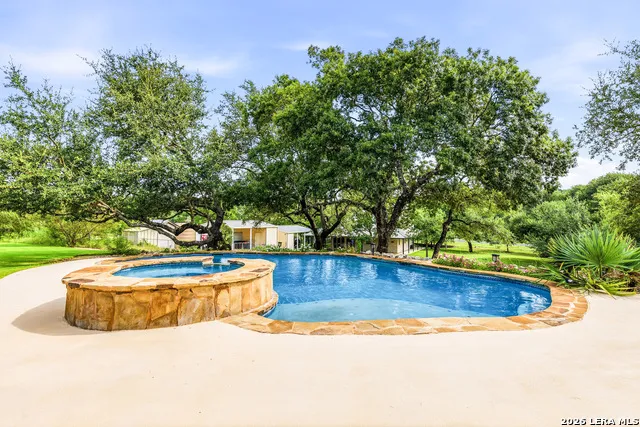 26919 Bent Trl Boerne, TX 78006