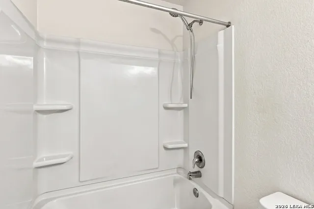 7954 HANGING BR San Antonio, TX 78253
