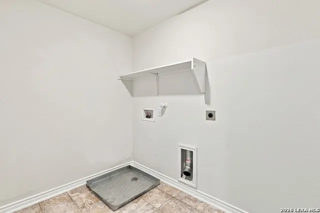 7954 HANGING BR San Antonio, TX 78253