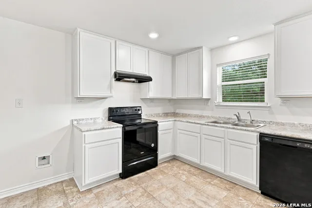 7954 HANGING BR San Antonio, TX 78253
