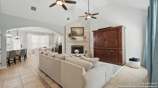 212 Wentworth Spring Branch, TX 78070