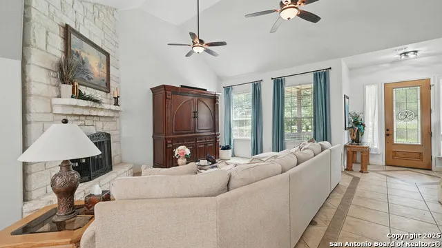 212 Wentworth Spring Branch, TX 78070
