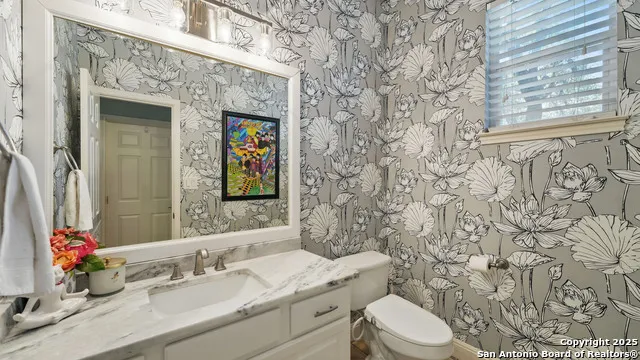 212 Wentworth Spring Branch, TX 78070