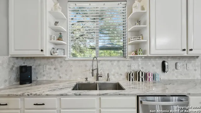 212 Wentworth Spring Branch, TX 78070