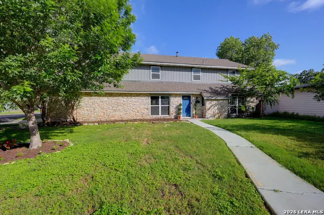 827 Briarcliff Dr San Antonio, TX 78213