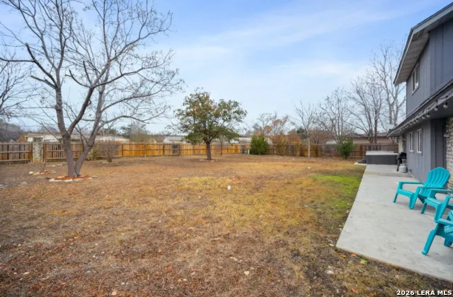 827 Briarcliff Dr San Antonio, TX 78213