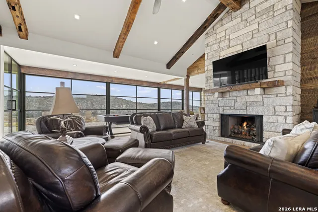 256 Persimmon Point Mason, TX 76856