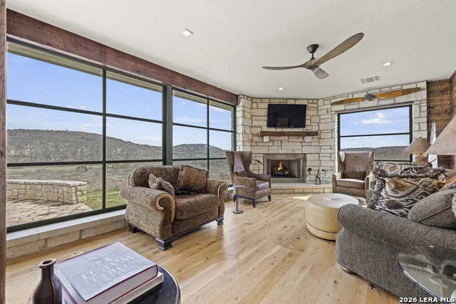 256 Persimmon Point Mason, TX 76856