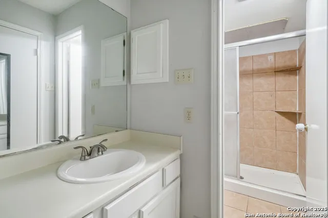 5322 MEDICAL DR #B-203 San Antonio, TX 78240