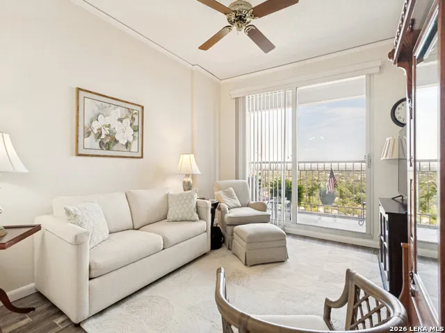 1 Towers Park Ln #1604 San Antonio, TX 78209
