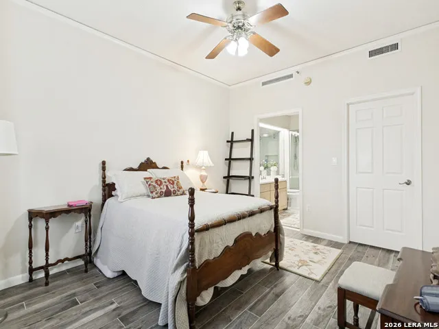 1 Towers Park Ln #1604 San Antonio, TX 78209