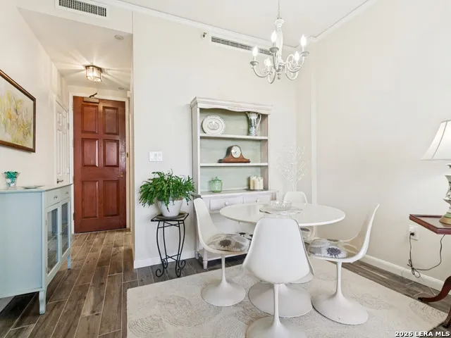 1 Towers Park Ln #1604 San Antonio, TX 78209