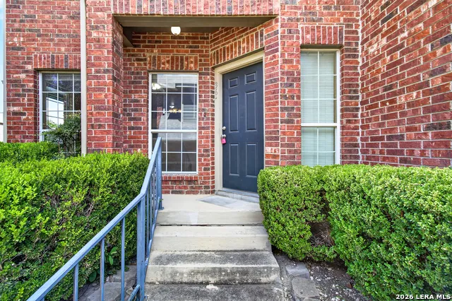 36 CHAPEL HILL CIR #36 San Antonio, TX 78240