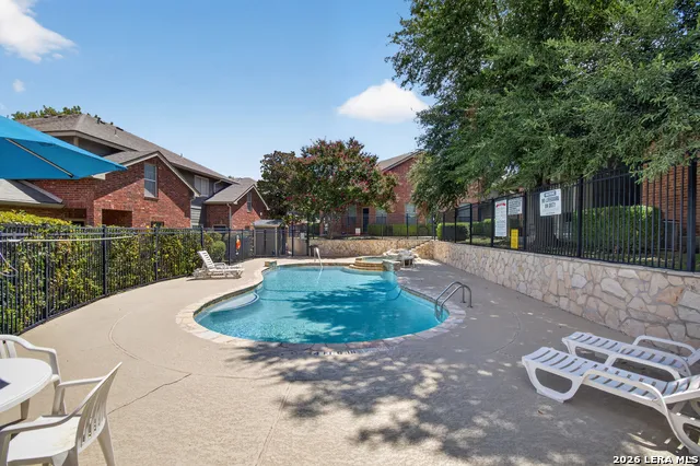 36 CHAPEL HILL CIR #36 San Antonio, TX 78240