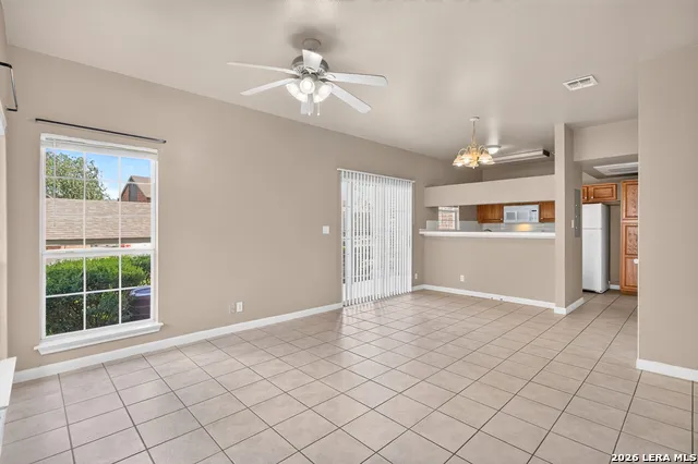 36 CHAPEL HILL CIR #36 San Antonio, TX 78240