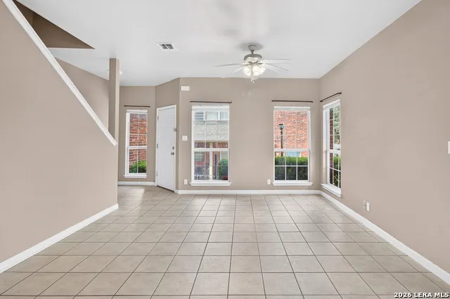 36 CHAPEL HILL CIR #36 San Antonio, TX 78240