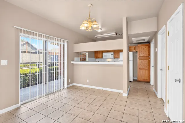 36 CHAPEL HILL CIR #36 San Antonio, TX 78240
