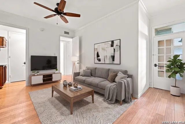 7709 Broadway #323 San Antonio, TX 78209