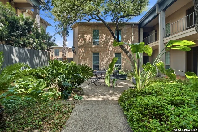 7709 Broadway #323 San Antonio, TX 78209