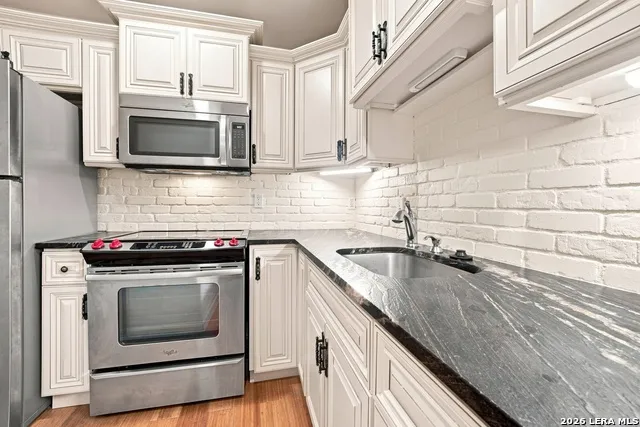 7709 Broadway #323 San Antonio, TX 78209