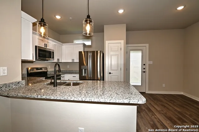 11322 Clearmine San Antonio, TX 78224