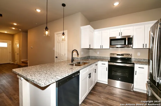 11322 Clearmine San Antonio, TX 78224