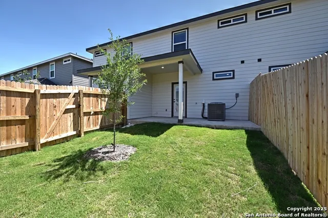 11322 Clearmine San Antonio, TX 78224