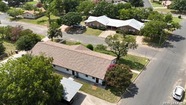 1405 CROCKETT ST Fredericksburg, TX 78624
