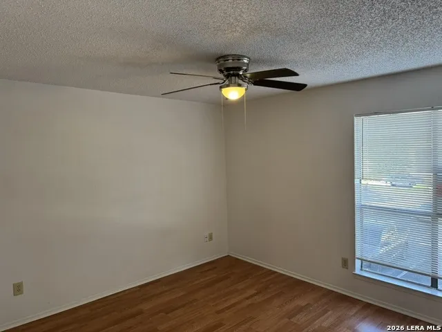 4906 Ali Ave San Antonio, TX 78229