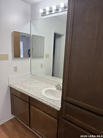 4906 Ali Ave San Antonio, TX 78229