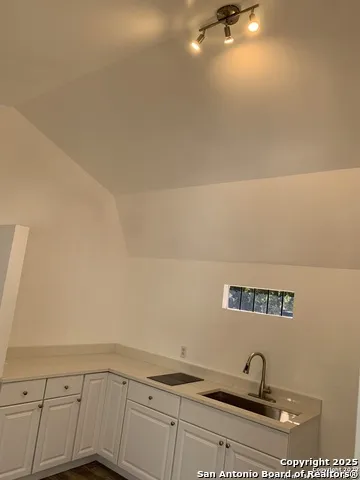 25315 Lynda Sue San Antonio, TX 78257