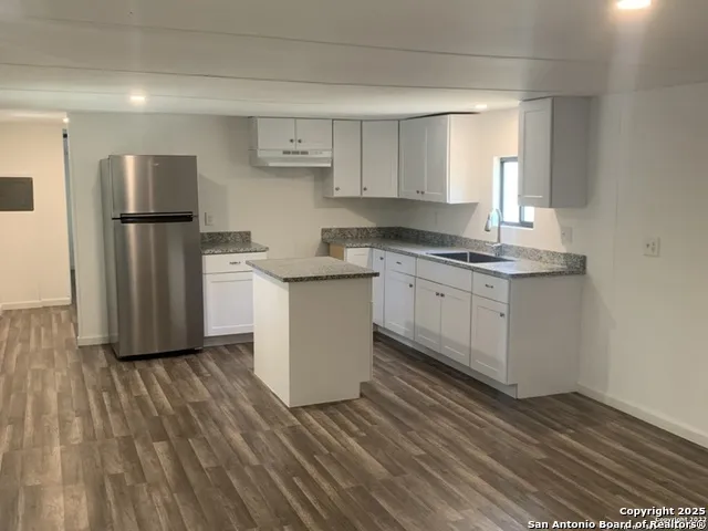 25315 Lynda Sue San Antonio, TX 78257