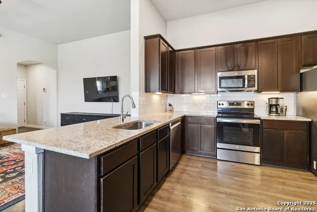 3417-3419 Lindsay Lane Seguin, TX 78155