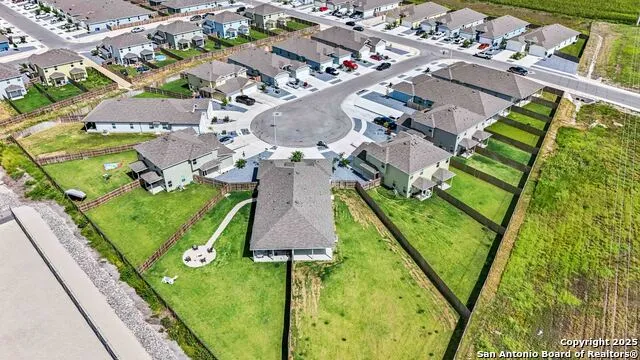 3417-3419 Lindsay Lane Seguin, TX 78155
