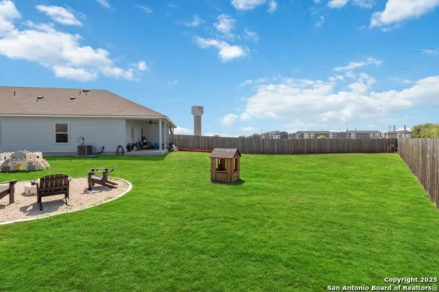 3417-3419 Lindsay Lane Seguin, TX 78155