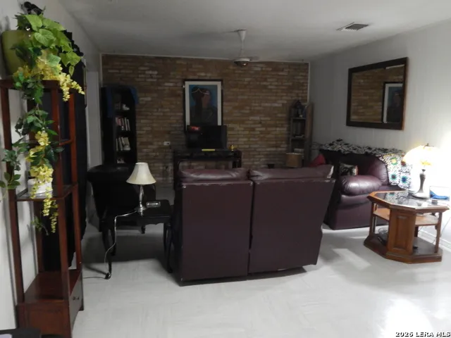923 Eikel New Braunfels, TX 78130