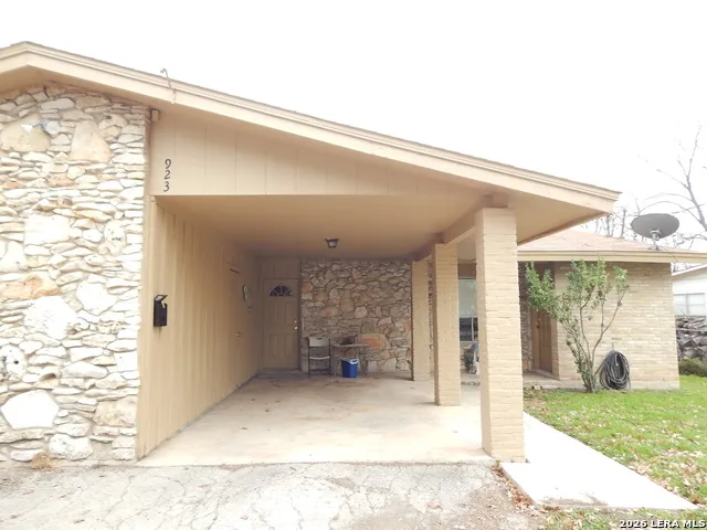 923 Eikel New Braunfels, TX 78130