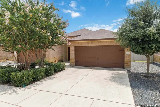 1125/1127 Stanley Way Seguin, TX 78155