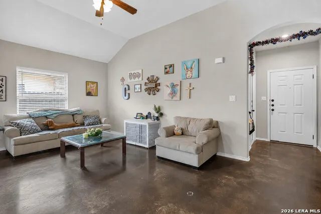 1125/1127 Stanley Way Seguin, TX 78155