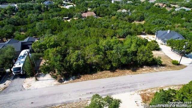1040 PINON PASS Fischer, TX 78623
