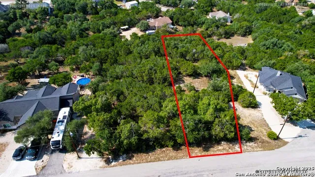 1040 PINON PASS Fischer, TX 78623