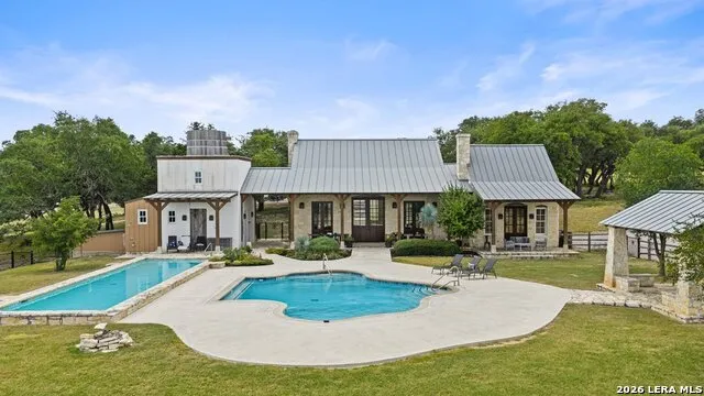207 VERBENA CT Johnson City, TX 78636
