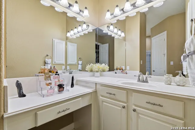 71 Sable HTS San Antonio, TX 78258