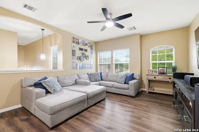 71 Sable HTS San Antonio, TX 78258
